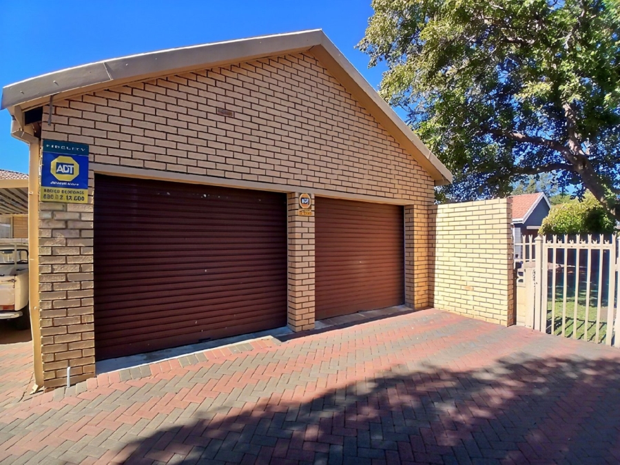 3 Bedroom Property for Sale in Fauna Free State